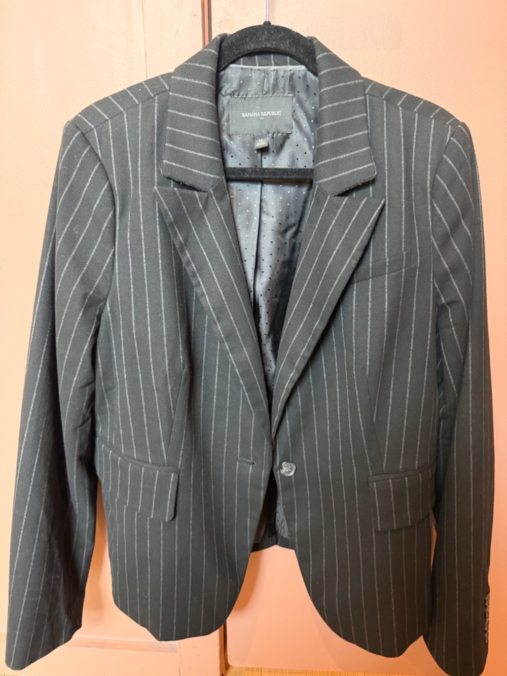 Banana Republic Gray Pinstripe Women's Blazer